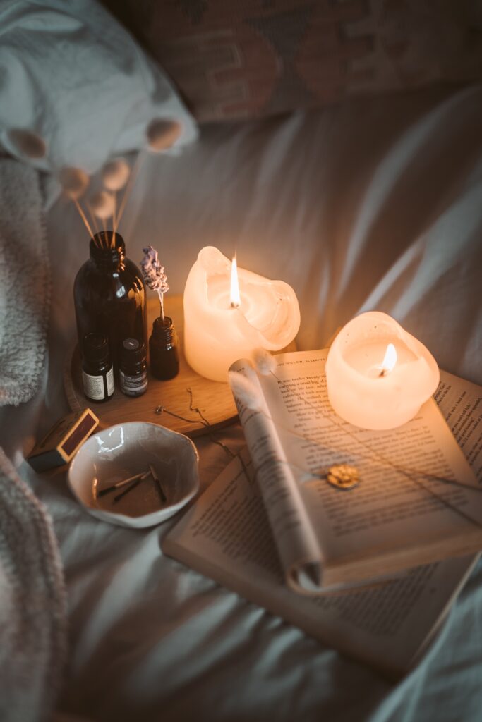 candles for manifesting