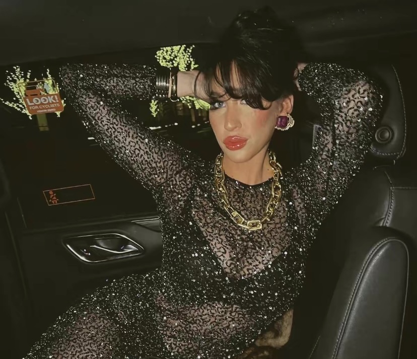 CLEAN GIRL IS OUT - HOW TO GET THE MOB WIFE AESTHETIC