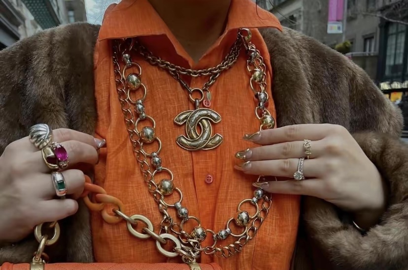 CLEAN GIRL IS OUT - HOW TO GET THE MOB WIFE AESTHETIC