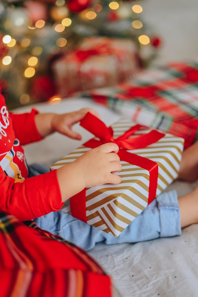 How Much Do You Really Need to Spend on Your Kids at Christmas?