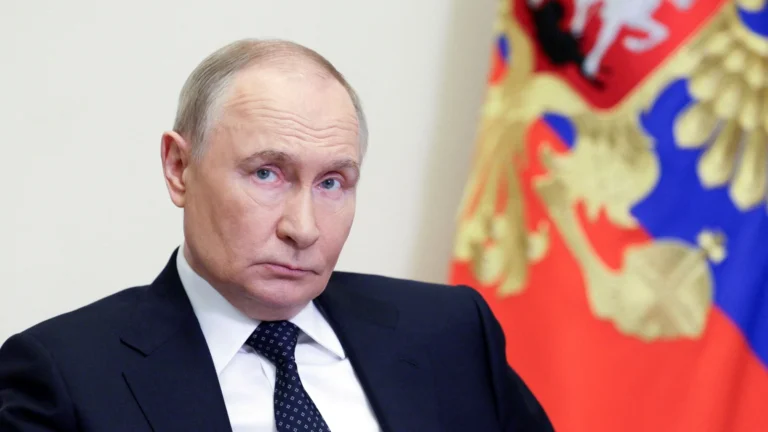 Kremlin Warning Signals WW3 Risk as Medvedev Accuses Trump of ‘Path of War’