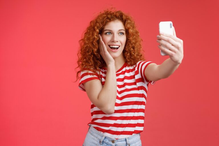 5 Things Young People Do That Drive Older Generations Mad