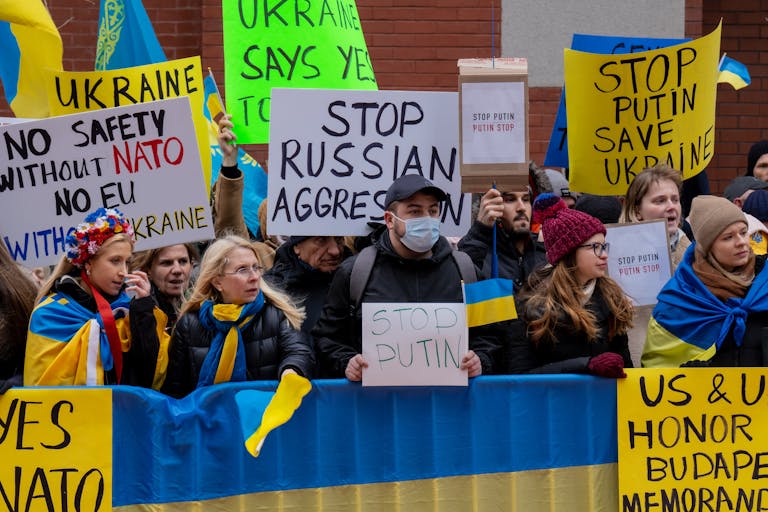 Would Putin Really Dare Take On NATO? Britain’s Defence Chief Says No