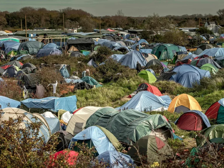 Brussels Sparks Outcry Over Proposal to Penalise Nations That Refuse Migrants