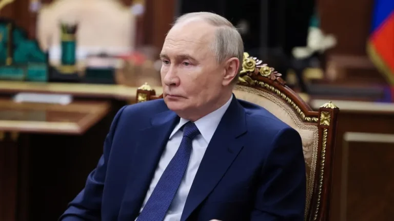 Kremlin’s “Super-Weapon” Claims Ridiculed from Within — Russian Expert Calls It a Fraud