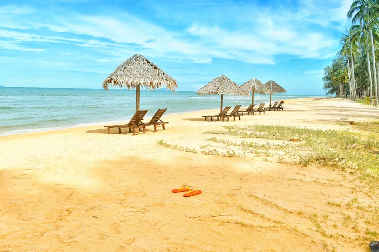 7 Things People Don’t Realise Are Illegal in Popular Holiday Destinations