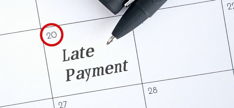 12 Everyday Habits That Are Quietly Costing You Money